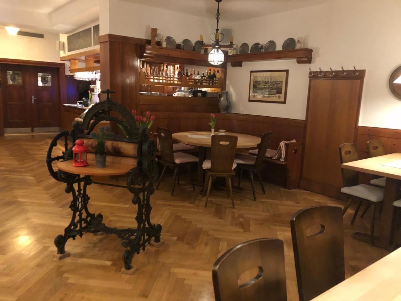 Gasthof Baeren Ochsenfurt Εξωτερικό φωτογραφία